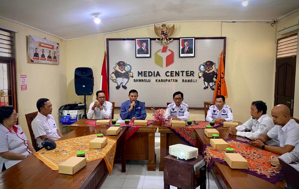 Perkuat Pengawasan Pemilu, Bawaslu Bangli Jalin Kerja Sama dengan DiskominfoSan