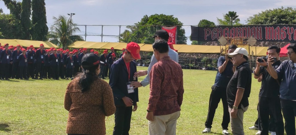 Danramil Banjarangkan Dampingi Wabup Klungkung Hadiri Pembukaan Pengabdian Masyarakat Iustitia Tahun 2026 BEM Fakultas Hukum Unud