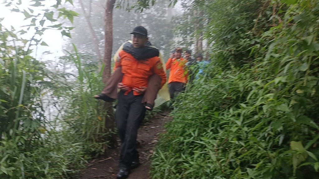 Pendaki asal ubud alami hopotermia saat mendaki di gunung abang