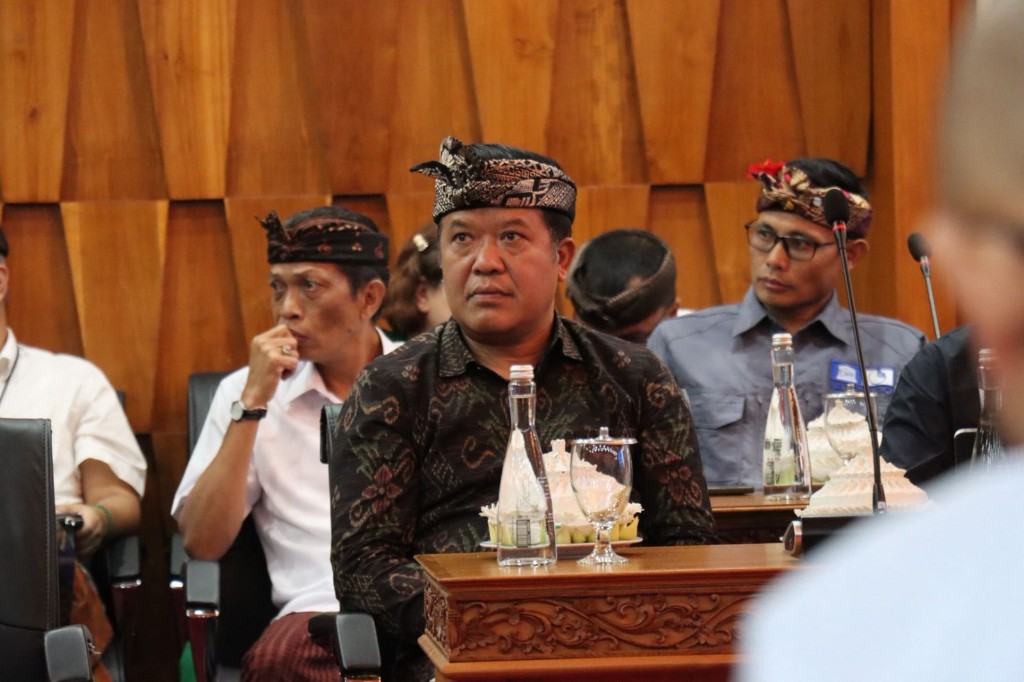 Bupati Bangli Terima Arahan dari Ketua Komite Percepatan Transformasi Digital Pemerintah