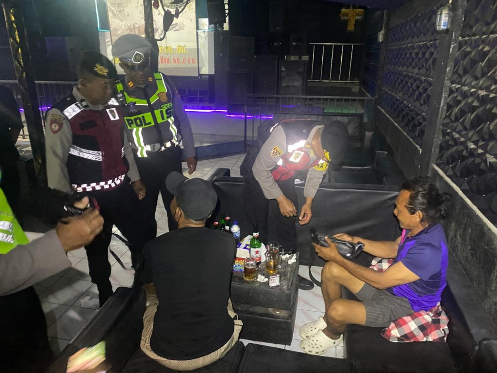 Polres Klungkung Gelar Razia Tempat Hiburan Malam dalam Ops Cipkon Agung 2026.