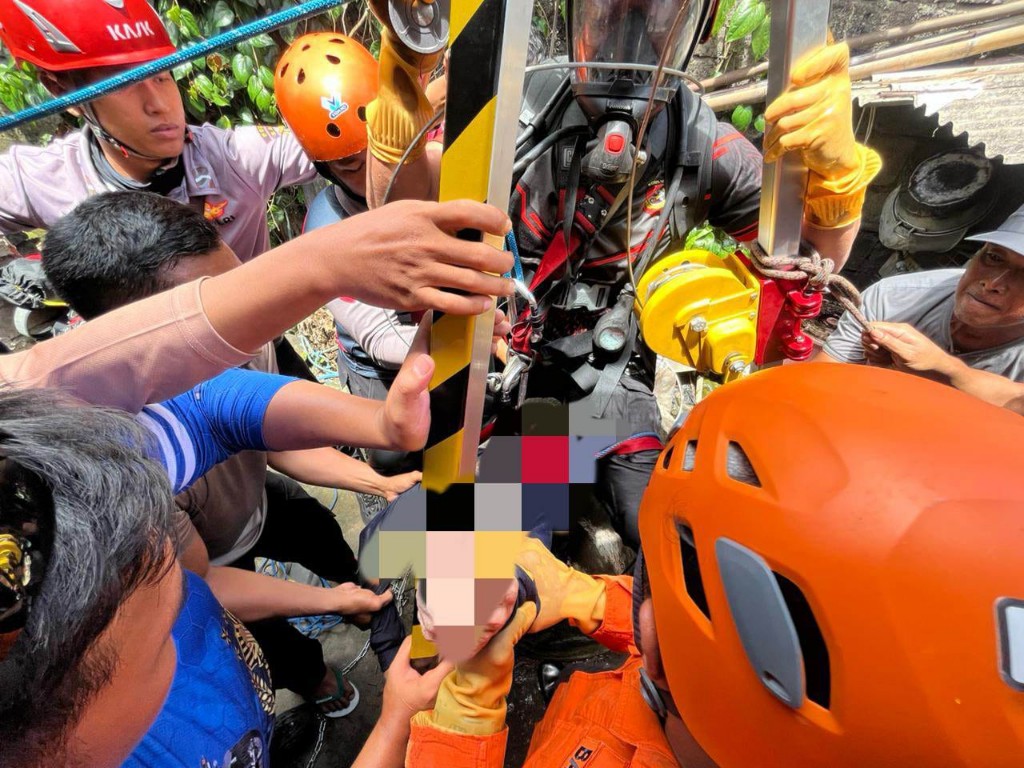 Jatuh ke sumur, warga peguyangan meninggal 