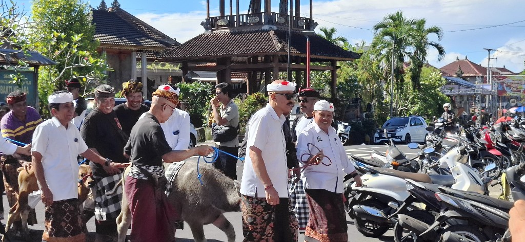 Wakil Bupati Bangli Hadiri  Mepepada Agung Wewalungan Jelang Hari Raya Nyepi