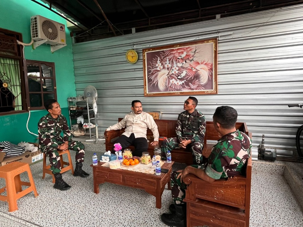 Dandim Klungkung Gelar Silahturahmi   Ke Rumah Ketua MUI Kabupaten  Klungkung