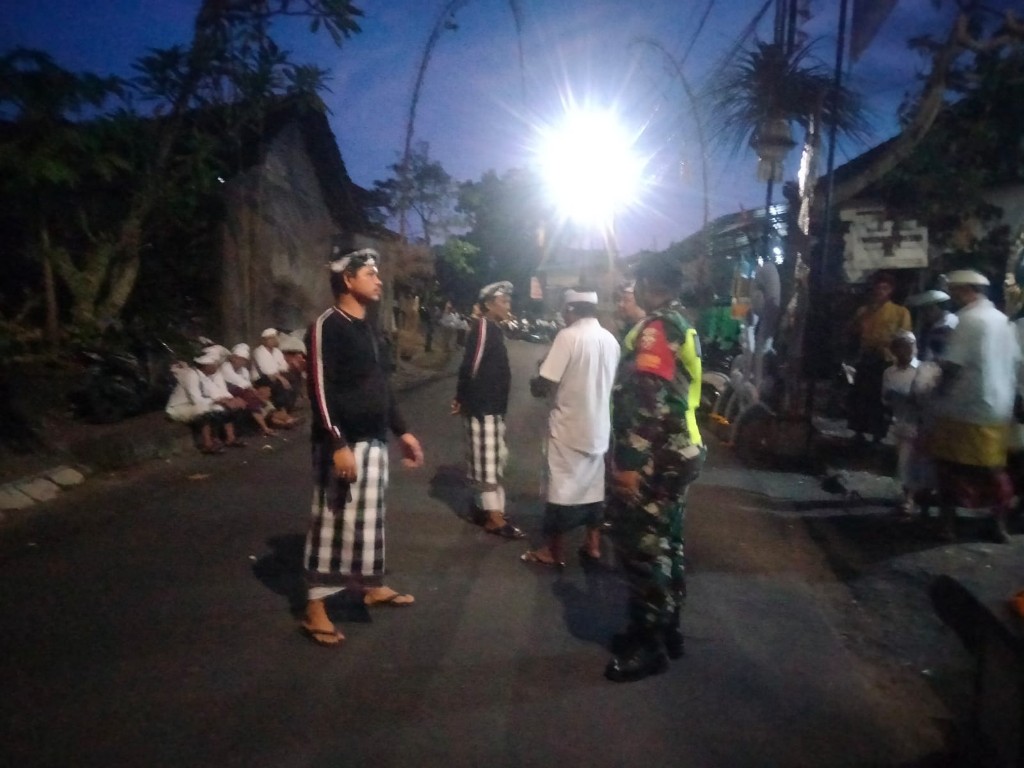 
Harmoni Dalam Tradisi, Serka Wayan Wardana Bersama...