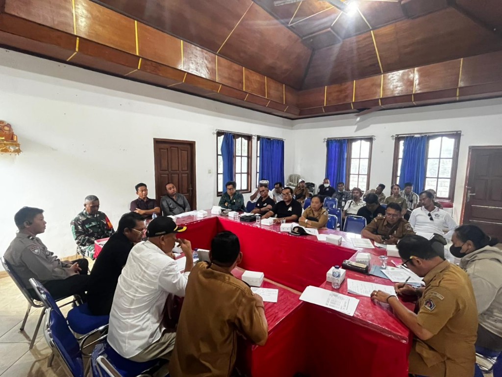 Musdes  Penetapan Rencana Kerja Bumdes, Pelda Suni Lais Harap Bumdes Jungutbatu Semakin Mandiri Dan Berkembang


