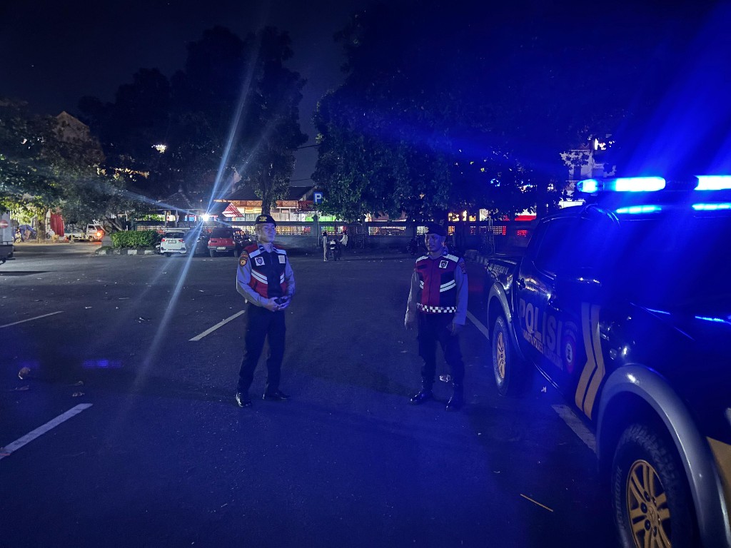 Samapta Polres Klungkung Rutin Patroli Malam Cegah Kriminalitas 