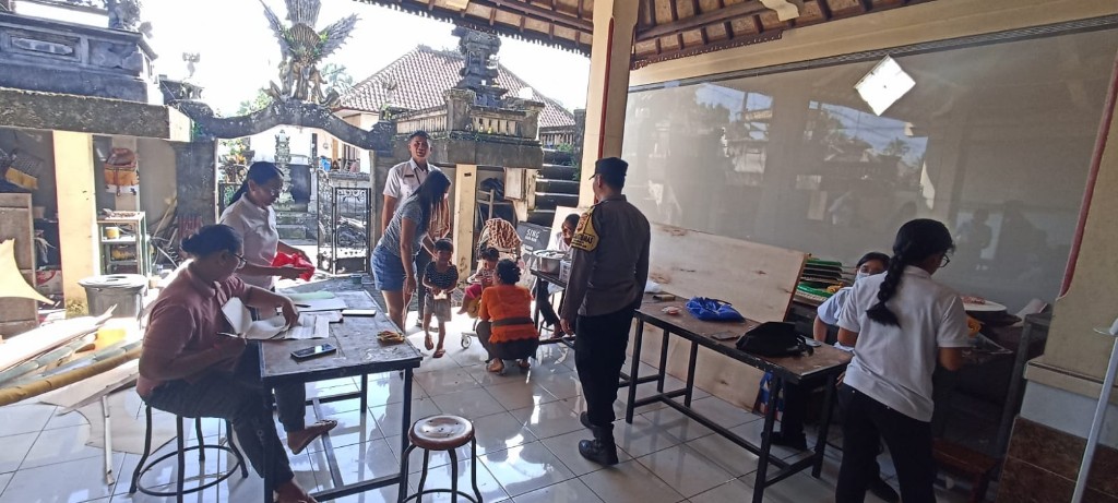 Gelar Pendampingan Posyandu Balita, Kopda Komang Puspantara Motivasi Orang Tua manfaatkan Posyandu secara optimal