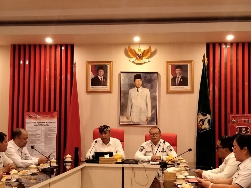 Perkuat Daya Saing Daerah,Sekda Bangli Buka Bimtek 