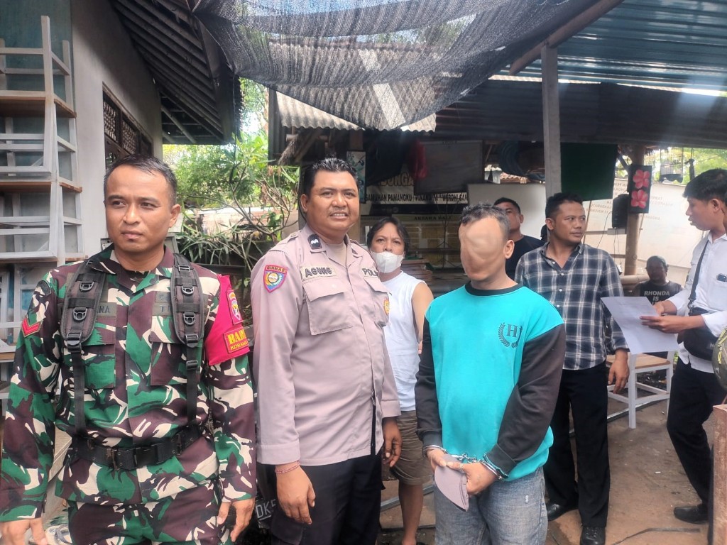 Bhabinkamtibmas Desa Tangkas Bersama Warga Amankan DPO Kasus...