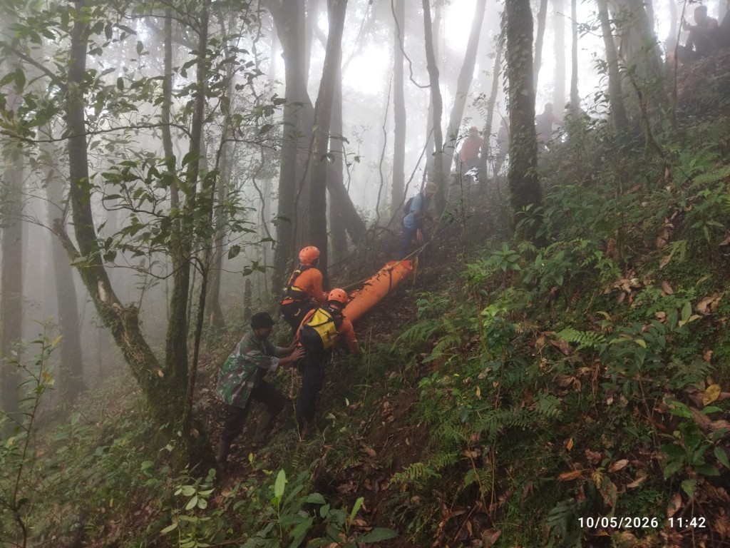 Evakuasi Jenazah Pendaki di Gunung Batukaru 