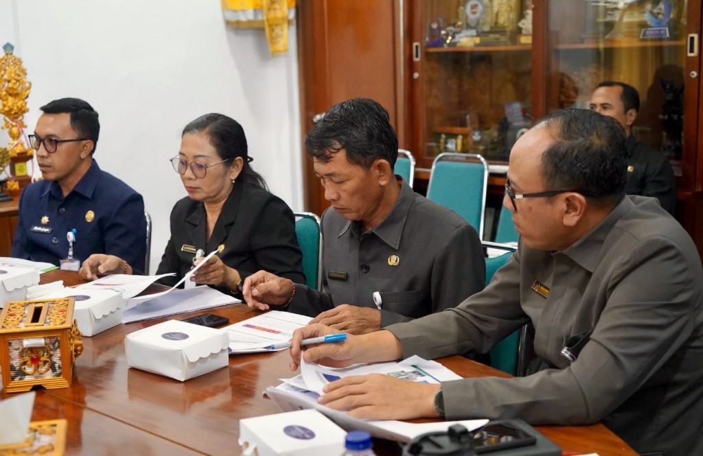 Wujudkan Layanan Kesehatan Berkualitas, Bupati I Made Satria...