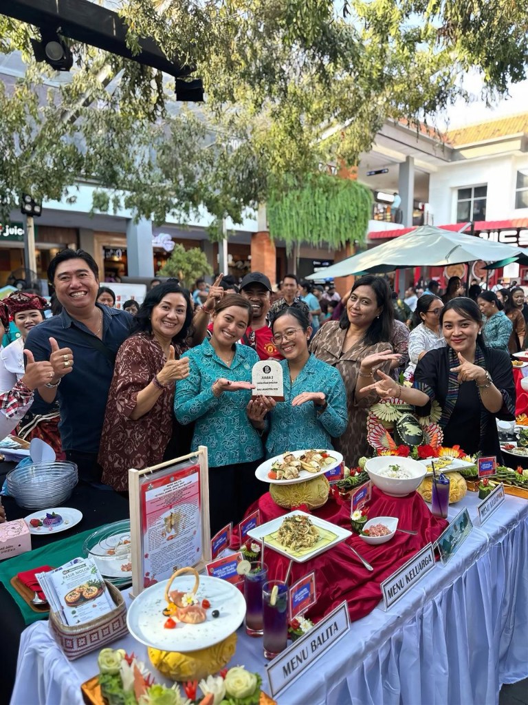 Raih Juara I Lomba Yel-Yel dan Juara II Lomba Memasak Serba...