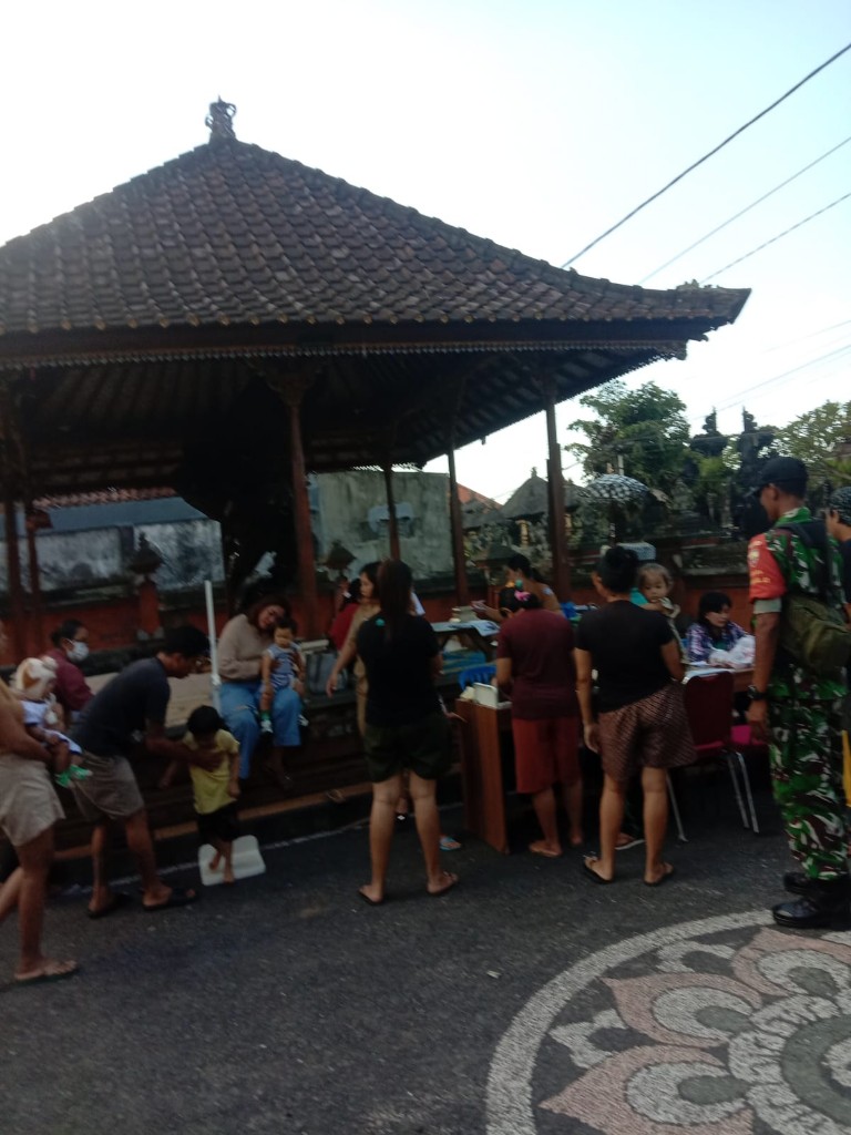 Babinsa Semarapura Kangin; Mari Aktif ke Posyandu Demi...