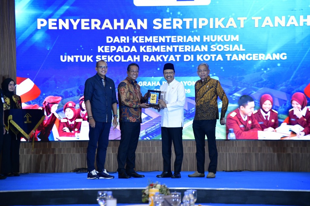Dukung Sekolah Rakyat, Kemenkum Hibahkan Tanah 6,3 Hektar ke Kemensos