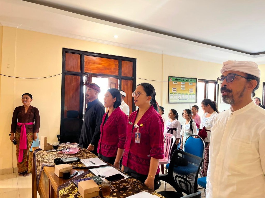 Dukung Penguatan Nasionalisme Generasi Penerus, Babinsa Nyanglan Hadir Dampingi Peringatan Bulan Bung Karno VIII 