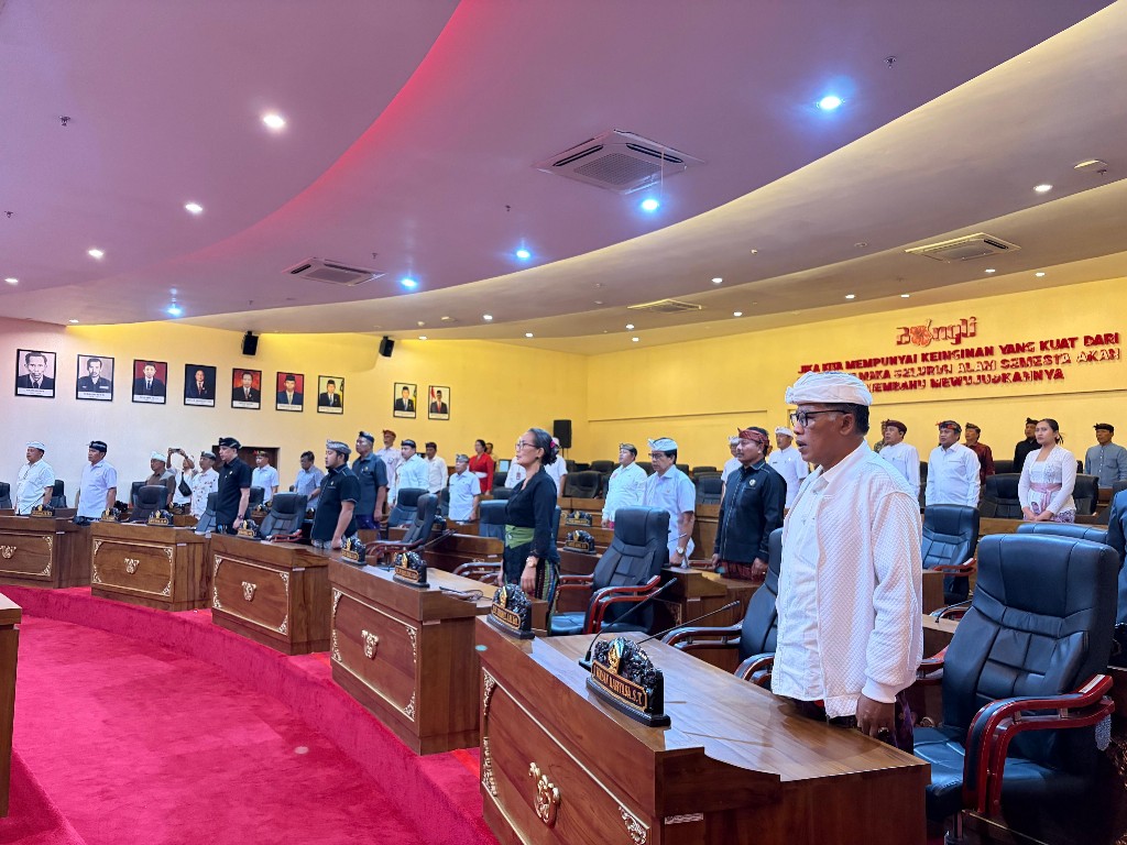 DPRD Bangli Gelar Rapat Paripurna Penyampaian Pelaksanaan APBD Tahun 2025. Silpa Rp.14 Miliar