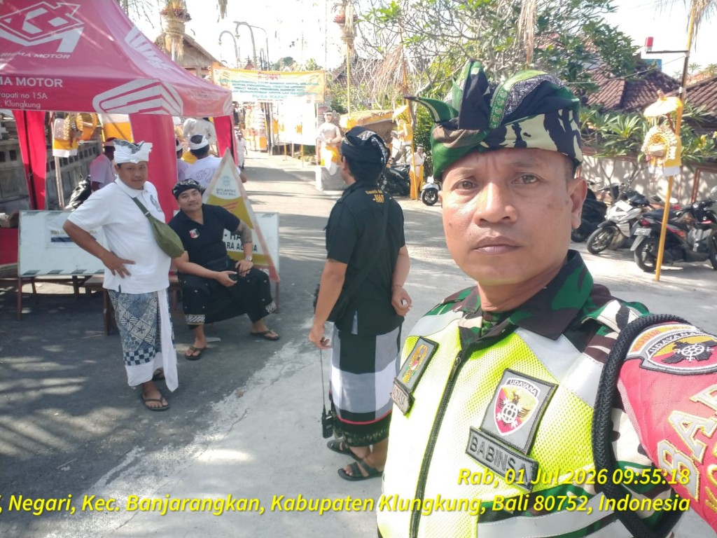 Dipimpin Tujuh Sulinggih, Puncak Karya Pura Kapat Dusun Sarimertha Berjalan Khidmat Dengan Pengawalan Babinsa Negari