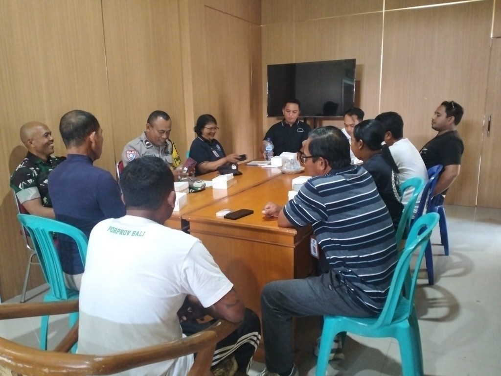 Sinergi Sukseskan Pemilihan Kades, Babinsa Banjarangkan Hadir Pastikan Rapat Pleno DPS Aman dan Lancar