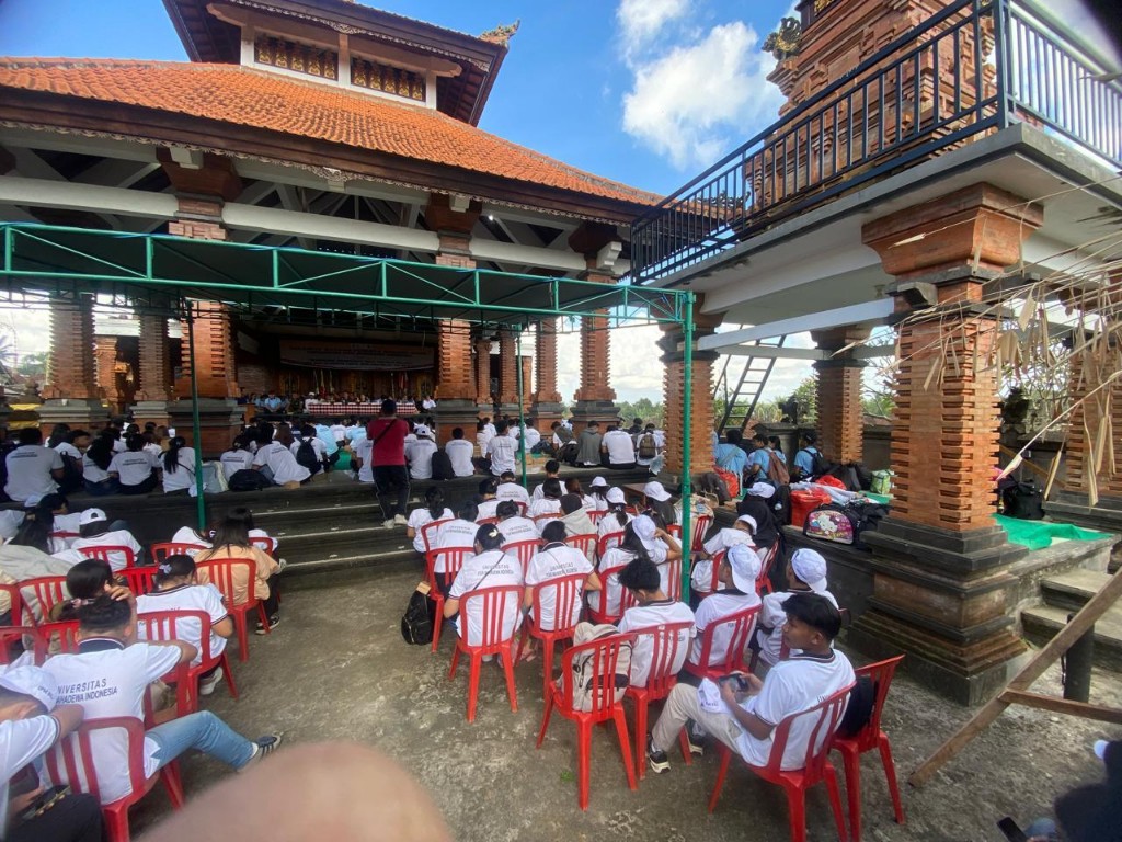 Hadiri Bakti Sosial 2026 Universitas PGRI Mahadewa Indonesia, Kapten ketut Joni Tegaskan Wujud Nyata Pengabdian Mahasiswa Kepada Masyarakat