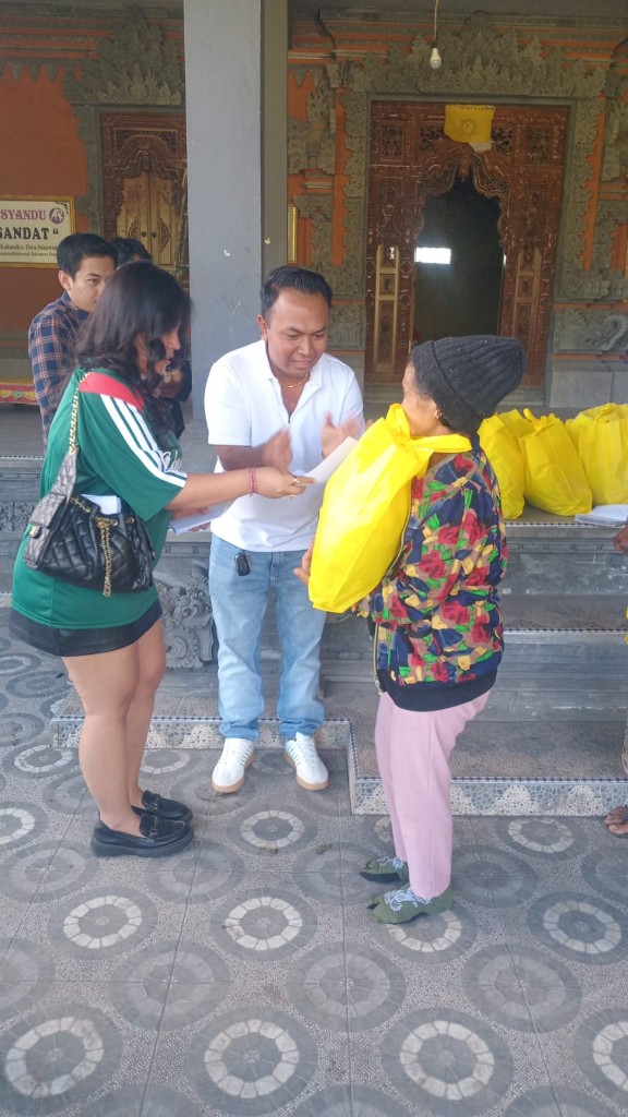 Semeton MSP Gandeng THE OCTAF GRUP Kucurkan Sembako  di...
