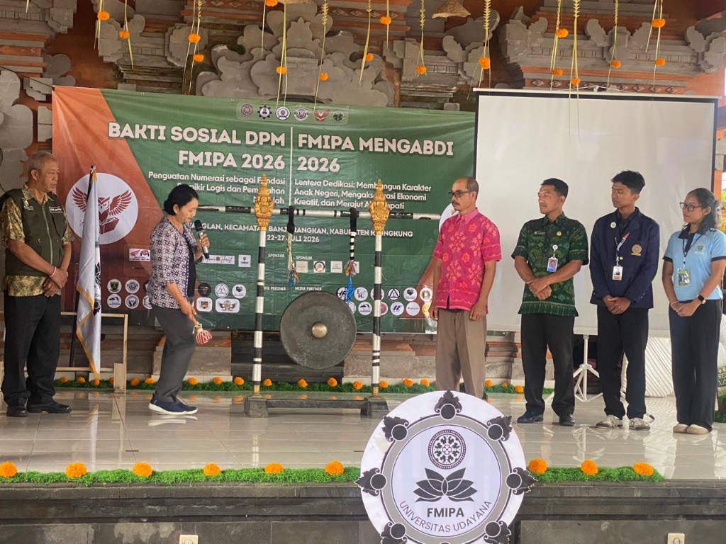 Hadiri Bakti Sosial DPM FMIPA Fakultas Matematika dan Ilmu Pengetahuan Alam Unud, Babinsa Nyanglan Tekankan Jaga Silahturahmi dan Beri Kemampuan Terbaik