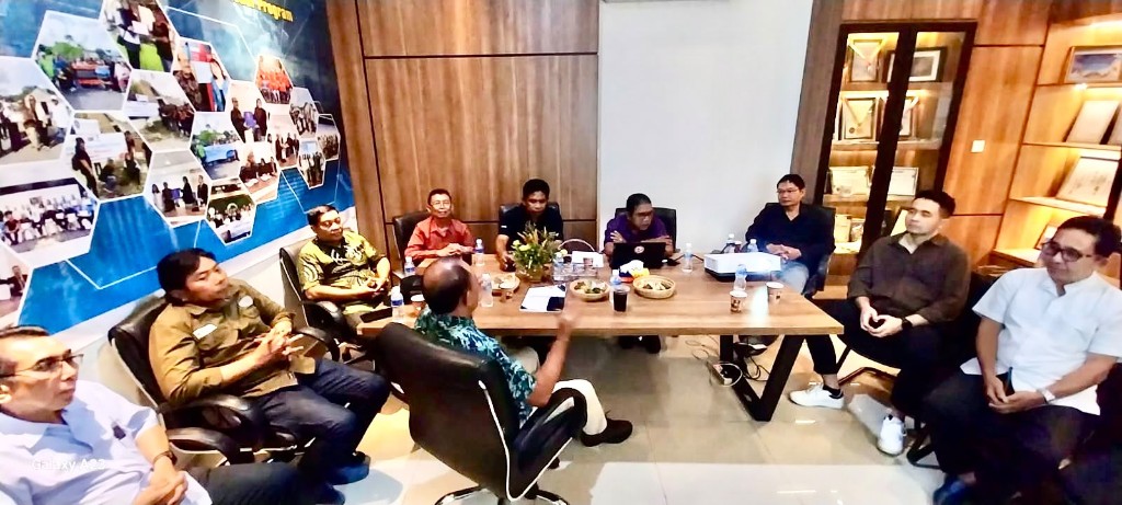 FORUM SEKAR BALI BERKOLABORASI  DENGAN PURI AGUNG KARANGASEM SIAPKAN

KARANGASEM ECONOMIC AND TOURISM DEVELOPMENT FORUM 2026