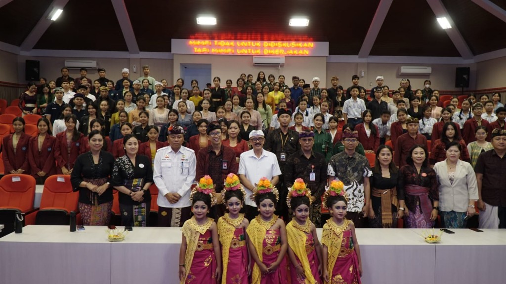 Peringati Hari Anak Nasional 2026, Wabup Bangli Tekankan...