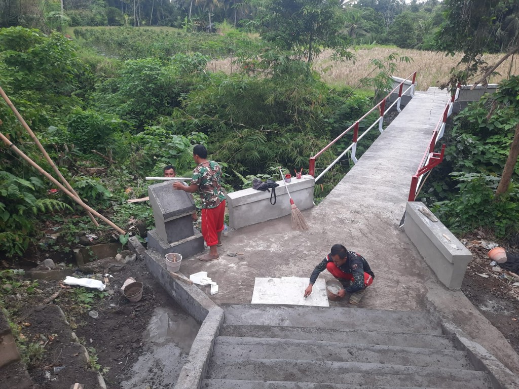 Kebut Jembatan Garuda Desa Manduang, Dandim Klungkung Tegaskan Progres Capai 97 Persen
