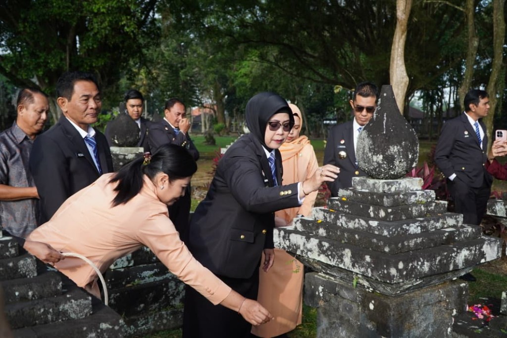 Tabur Bunga di TMP Margarana, Kemenkum Bali Kenang Jasa Pahlawan Sambut Hari Pengayoman ke-81