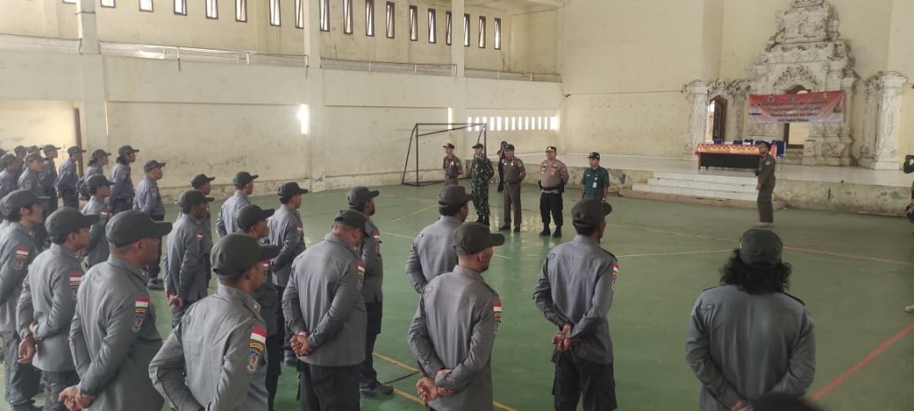Hadiri LKBB Satlinmas, Danramil Nusa Penida Tekankan Satukan Tekad Perkokoh Persatuan Dan Pengabdian Sesuai Tupoksi