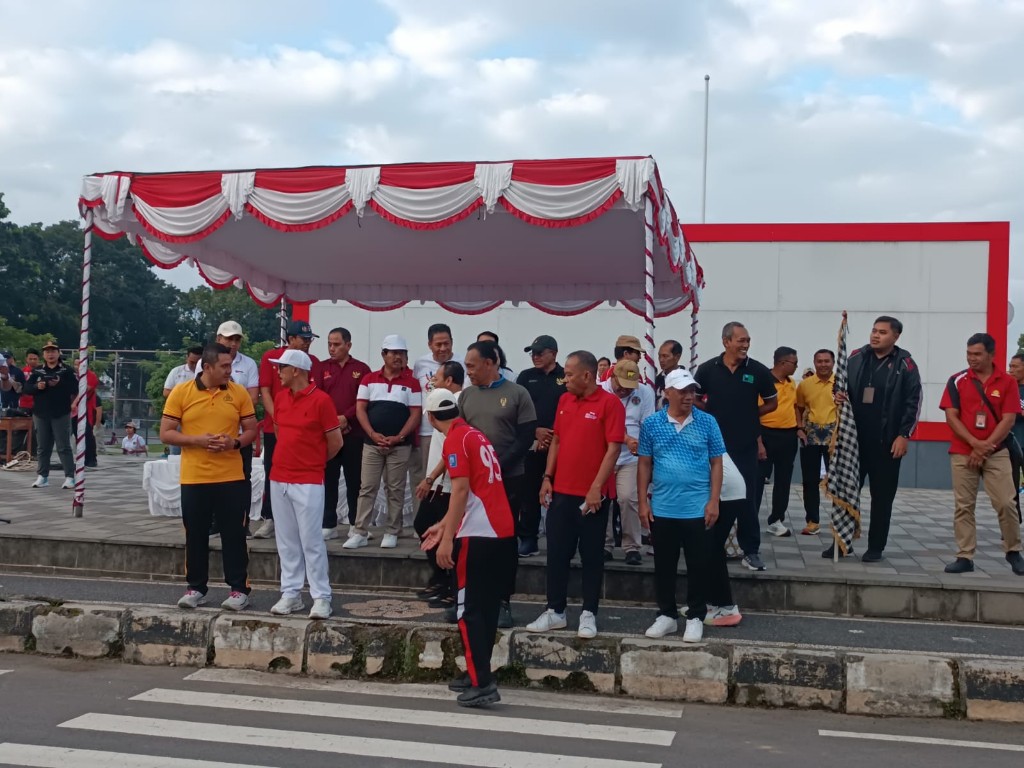 Wabup Bangli Lepas Jalan Santai, Awali Rangkaian Peringatan HUT ke-81 Kemerdekaan RI. 
