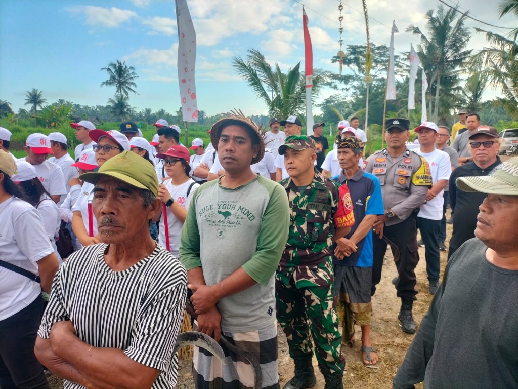 Hadiri Gerakan Irigasi Bersih, Babinsa Bakas Tegaskan Jamin Ketersediaan dan Kelancaran Air Baku Wujudkan  Swasembada Pangan Optimal