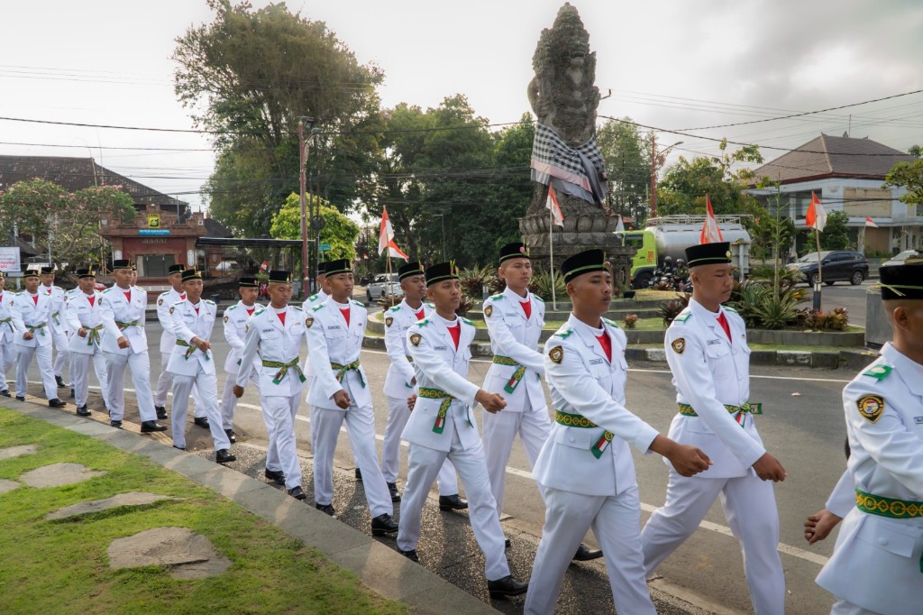 Bupati Bangli  Kukuhkan Putra-Putri Paskibraka Kabupaten Bangli...