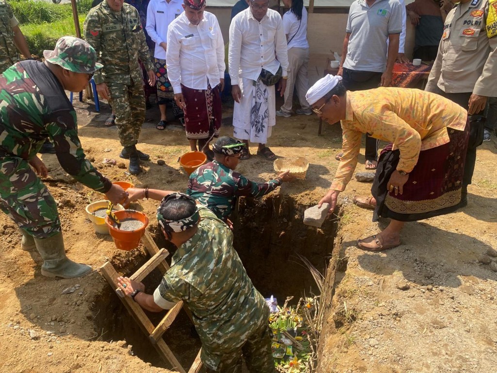 Peletakan Batu Pertama KDKMP Desa Nyanglan, Letkol Sidik Pramono; Mari Bangkitkan Koperasi Sebagai Tulang Punggung Ekonomi Rakyat