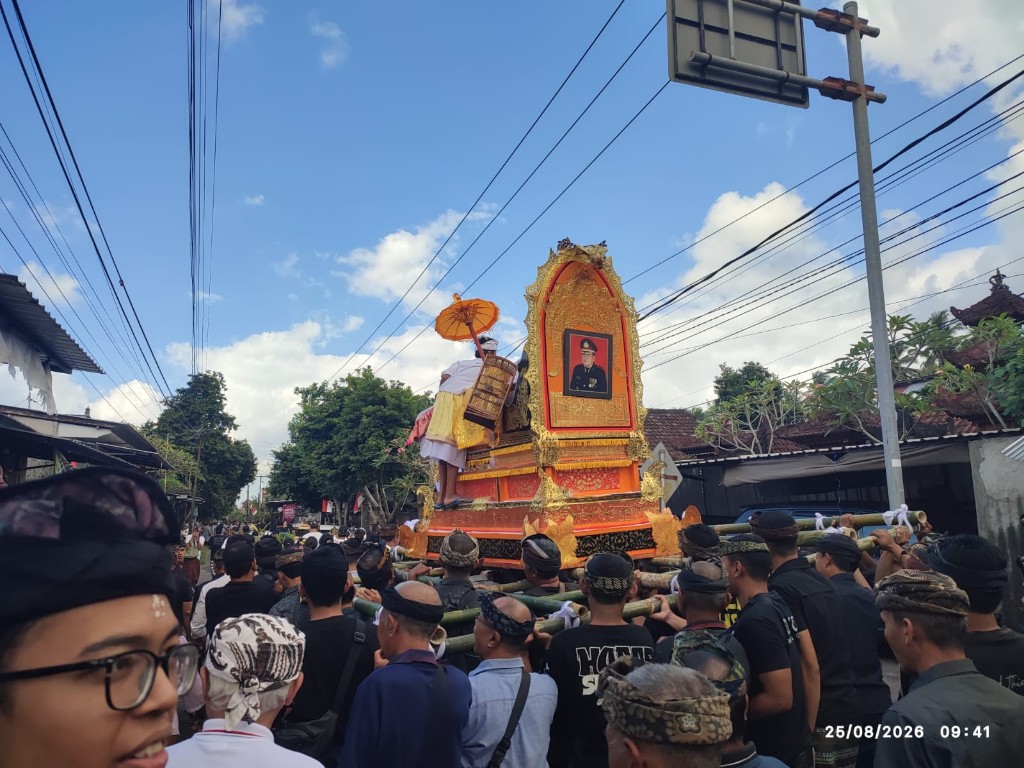 Aparat TNI Polri dan Pecalang di Dawan Kaler Bersinergi Pastikan...