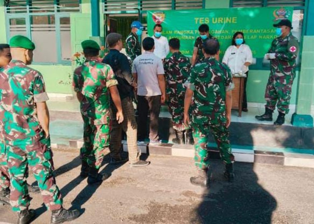 Wujudkan Satuan Zero Narkoba, Dandim Klungkung Gelar Penyuluhan P4GN dan Tes Urine