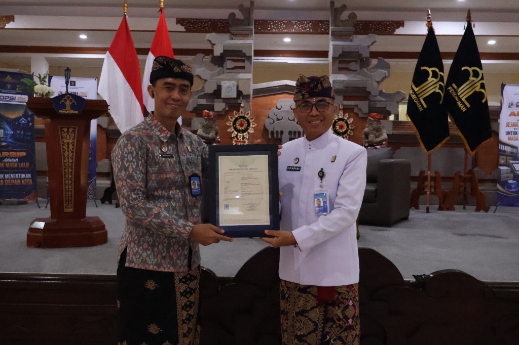 Dua Karya Inovasi Kearsipan Kanwil Kemenkum Bali Resmi...
