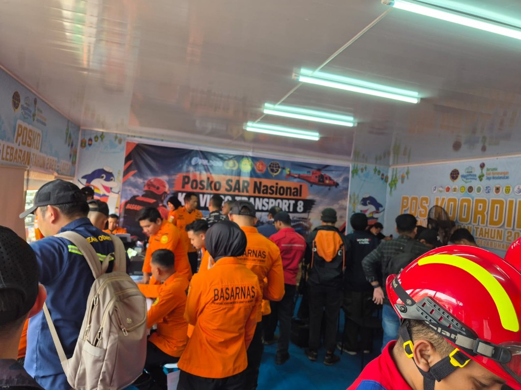 PELINDO REGIONAL 3 SUB REGIONAL KALIMANTAN BANTU SIAPKAN POSKO PENCARIAN KM VIRGO TRANSPORT 8