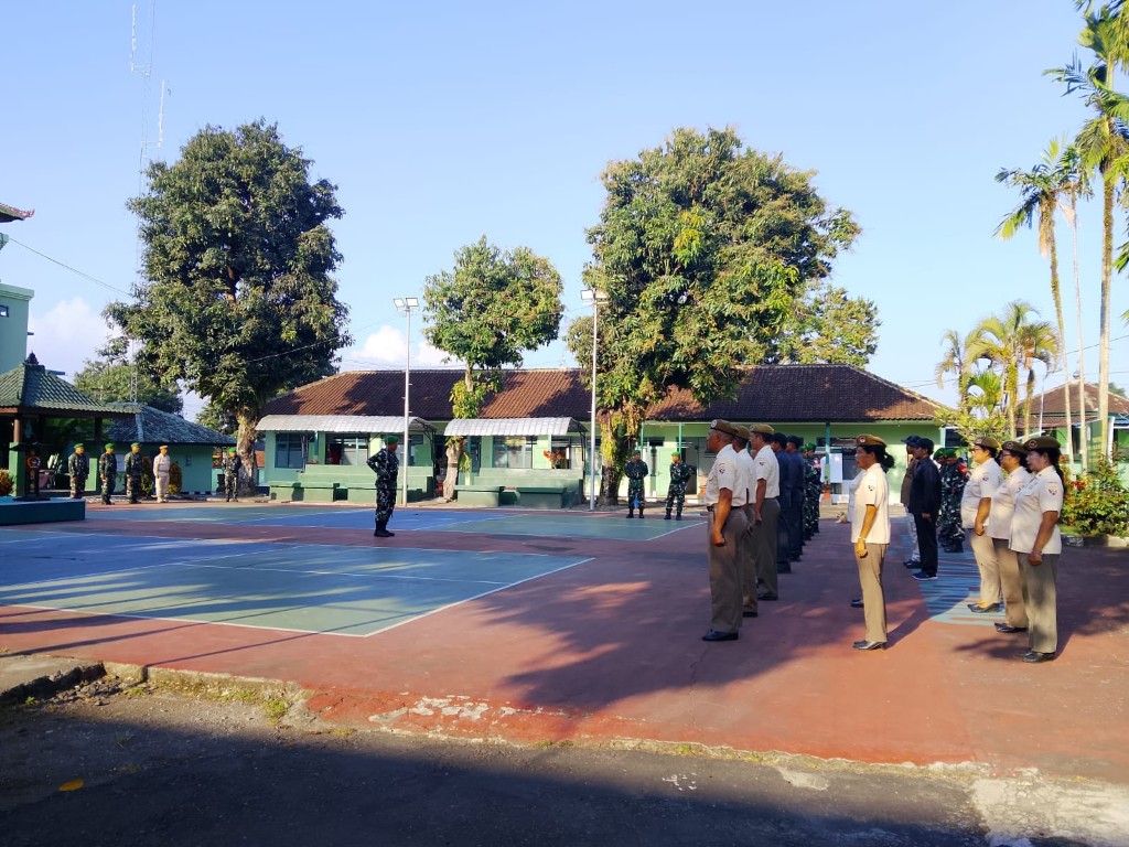 Jadi Irup Upacara bendera hari Senin, Letkol Sidik Pramono Tekankan Disiplin dan Profesionalisme