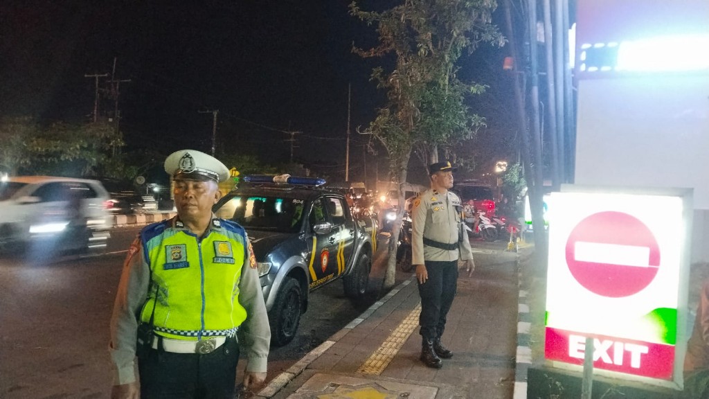 Polsek Denpasar Timur Lakukan Monitoring Berkelanjutan Stok BBM...