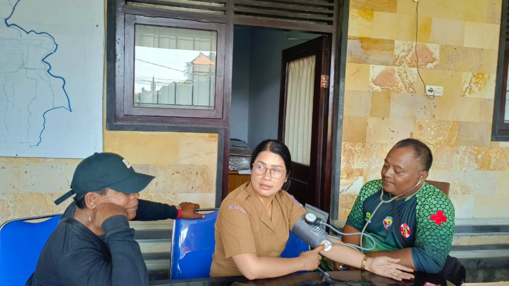 Gelar Yankes, Satgas TMMD 130 Kodim Klungkung Tegaskan Komitmen...