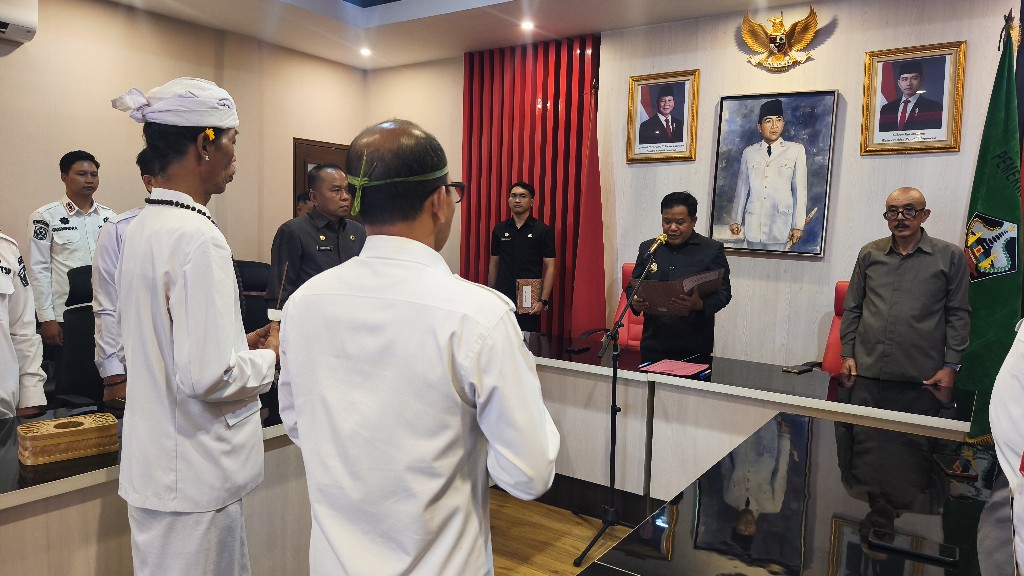 Bupati Bangli Lantik Dua Pejabat Pimpinan Tinggi Pratama, Perkuat Kinerja Birokrasi